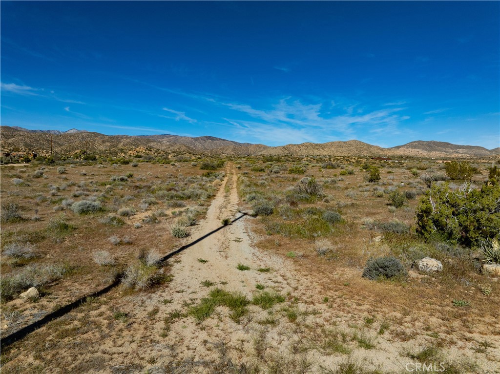 51856 Trails End, Pioneertown, CA 92268