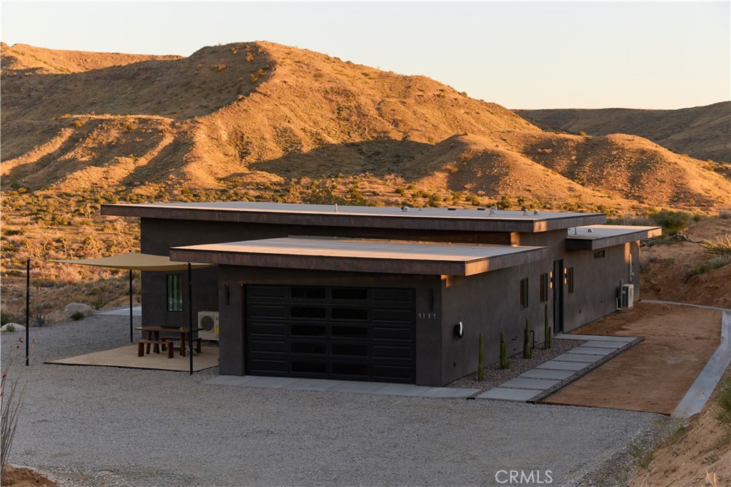 5137 Pioneertown Rd, Pioneertown, CA 92268