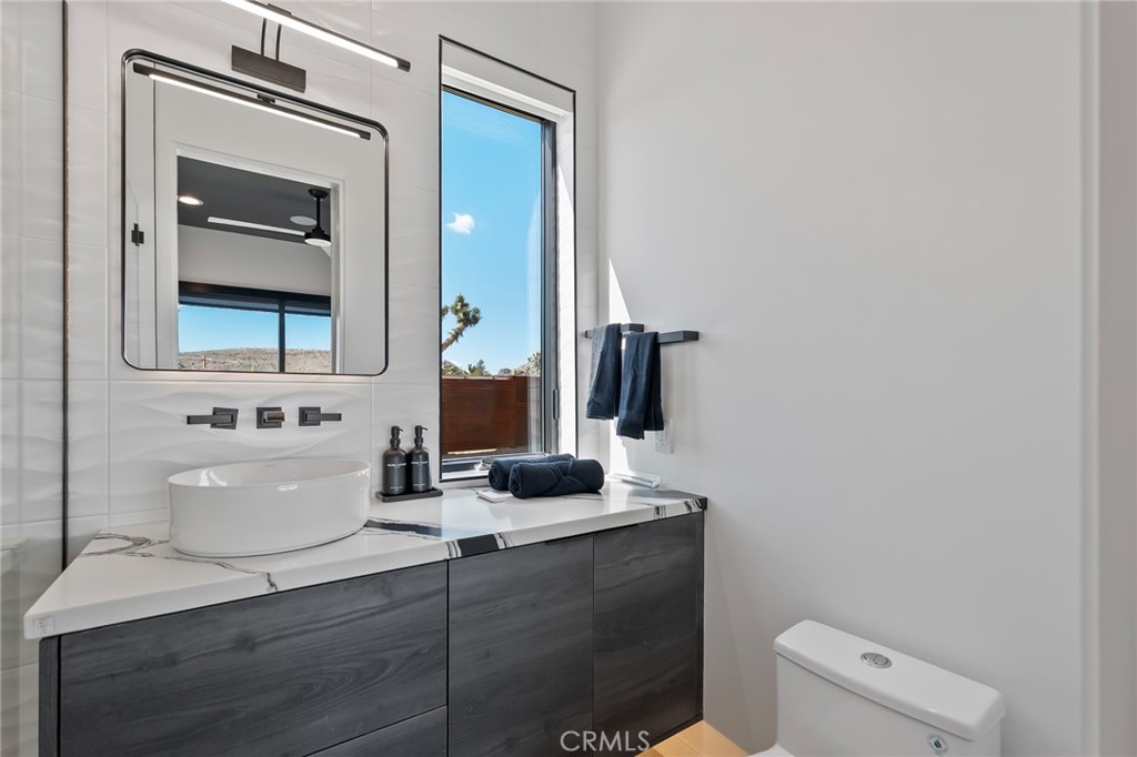 5165 Roy Rogers, Pioneertown, CA 92268