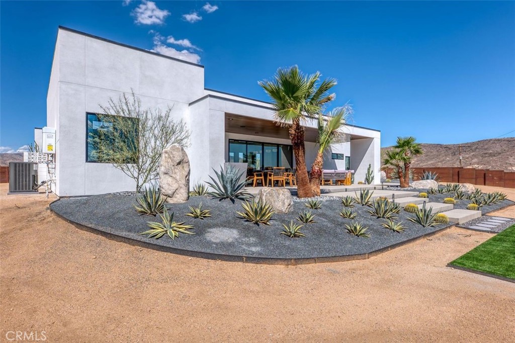 5165 Roy Rogers, Pioneertown, CA 92268