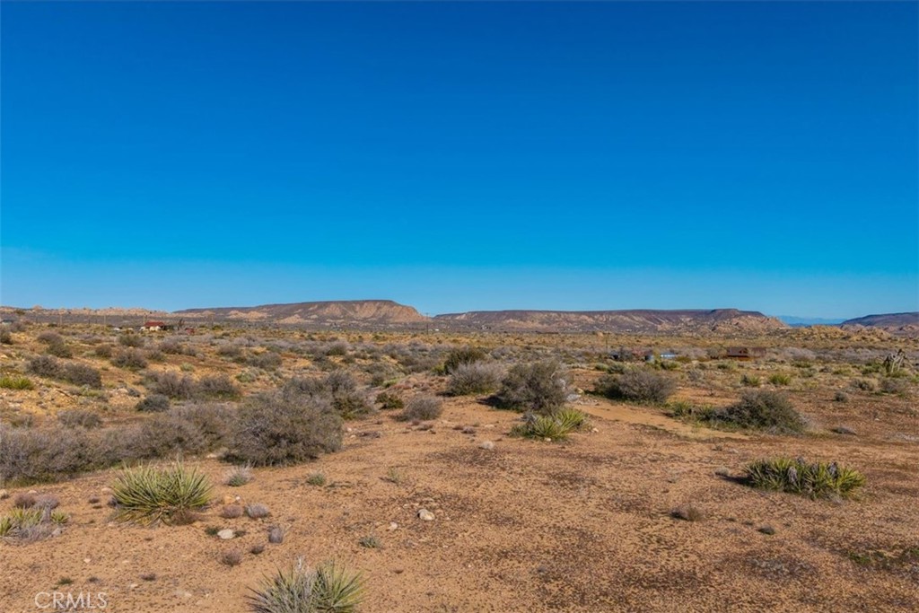 3263 Apache Pass / Bypass, Pioneertown, CA 92268