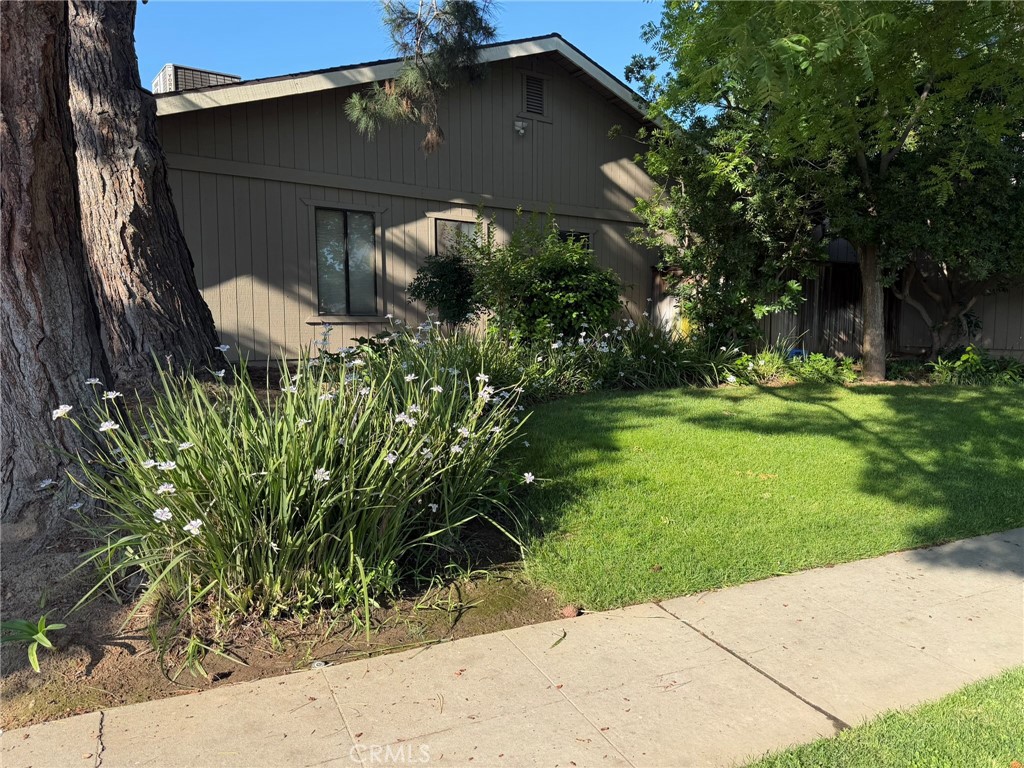 4619 N Emerson, Fresno, CA 93722