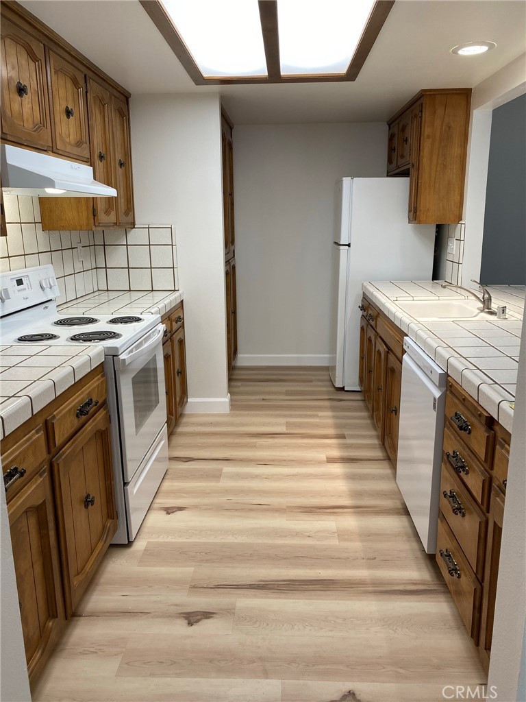 4619 N Emerson, Fresno, CA 93722