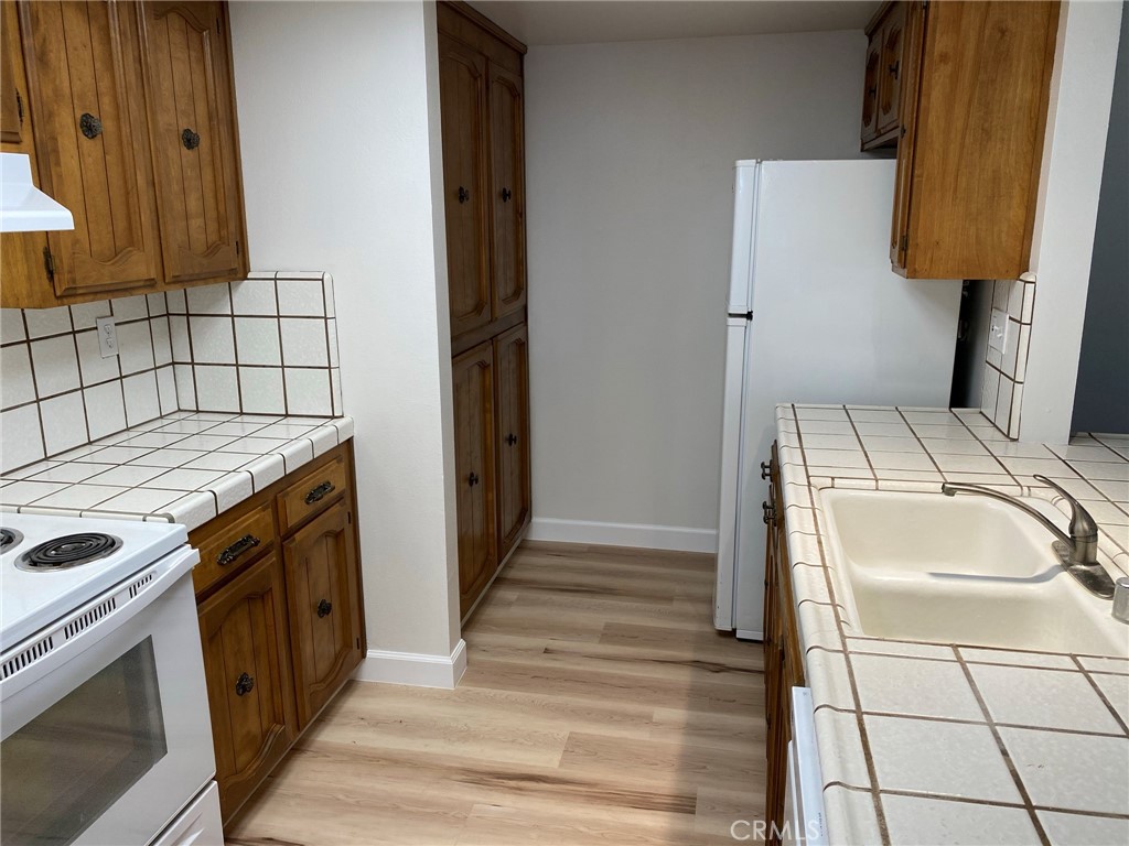 4619 N Emerson, Fresno, CA 93722
