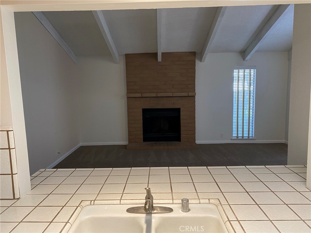 4619 N Emerson, Fresno, CA 93722