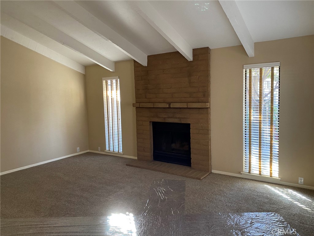 4619 N Emerson, Fresno, CA 93722