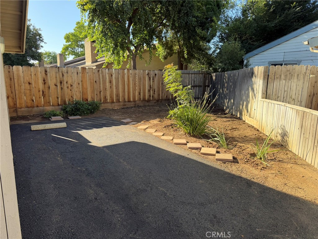 4619 N Emerson, Fresno, CA 93722