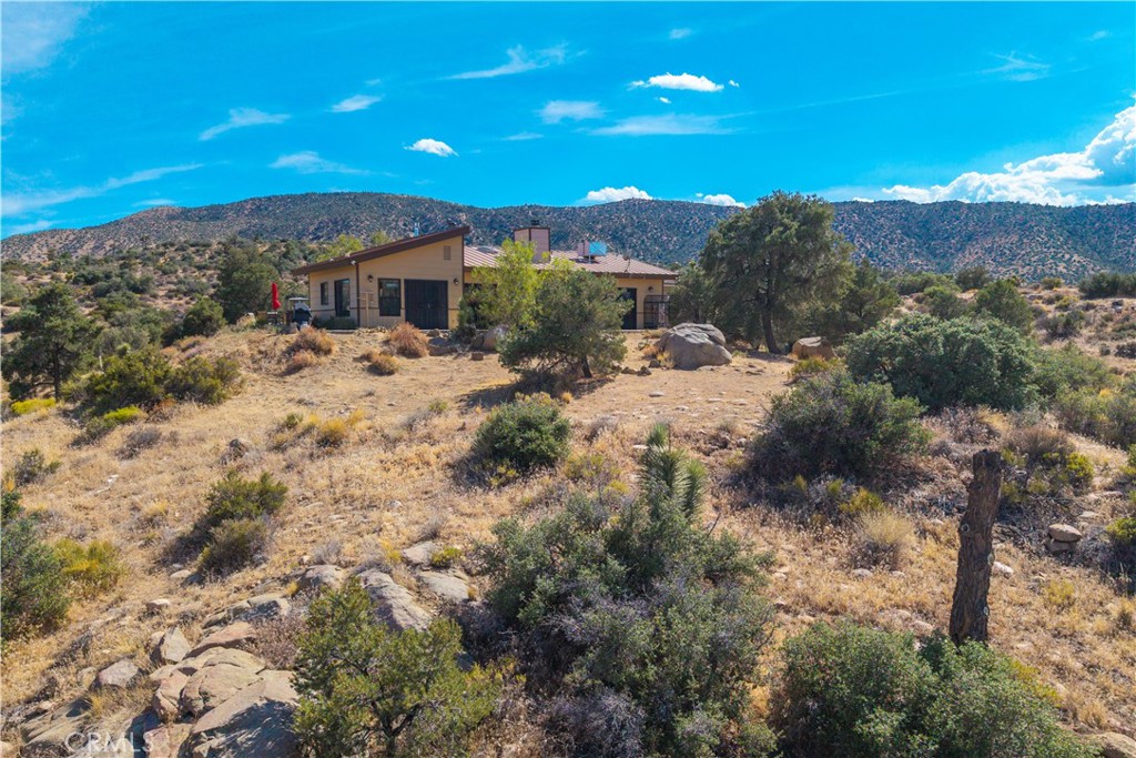 48620 Madison Rd, Pioneertown, CA 92268