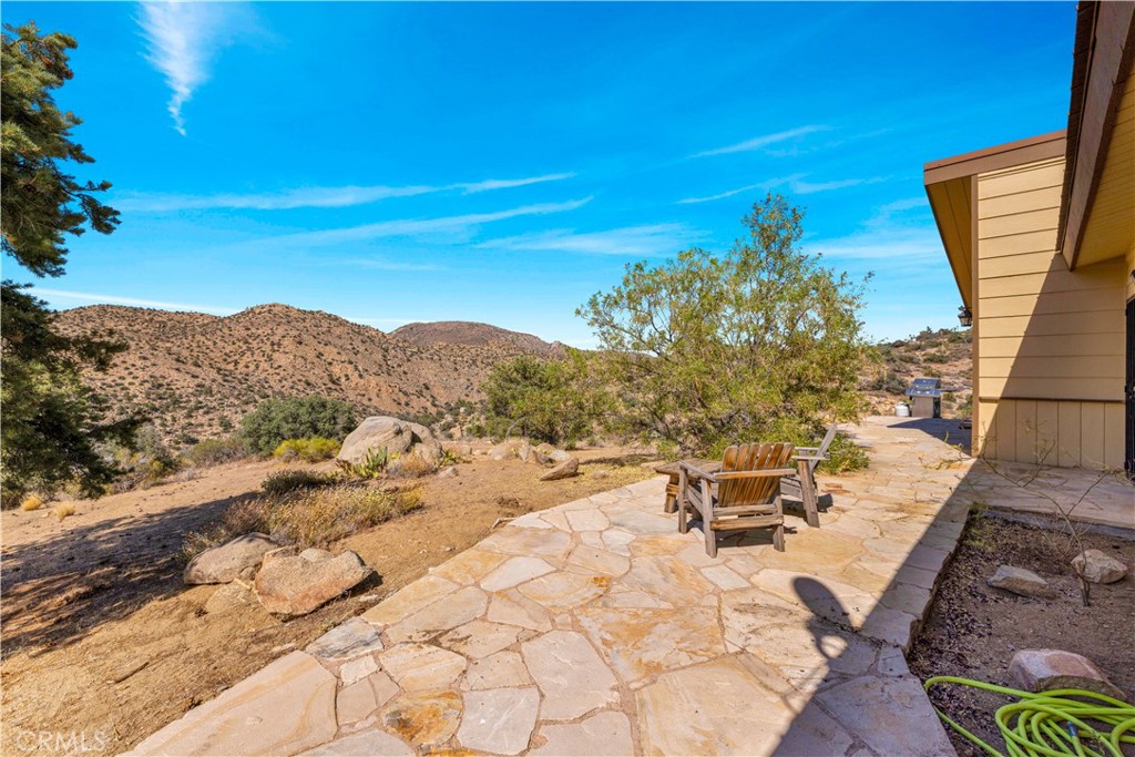 48620 Madison Rd, Pioneertown, CA 92268