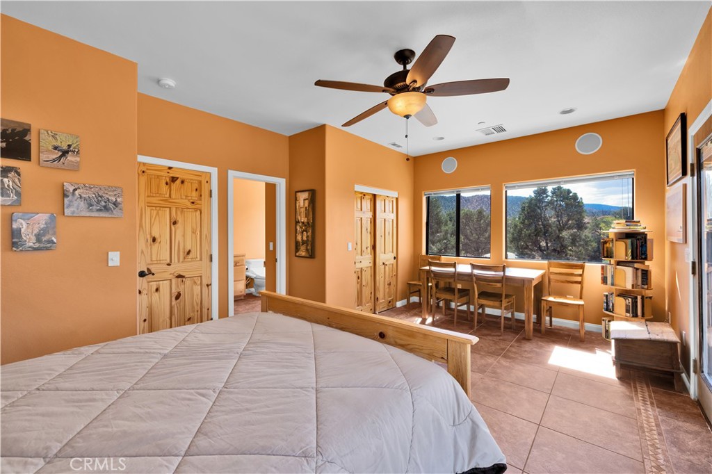 48620 Madison Rd, Pioneertown, CA 92268