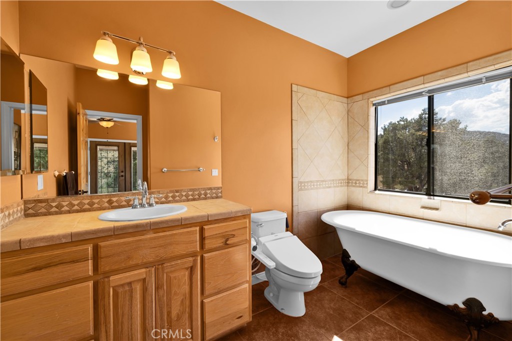 48620 Madison Rd, Pioneertown, CA 92268