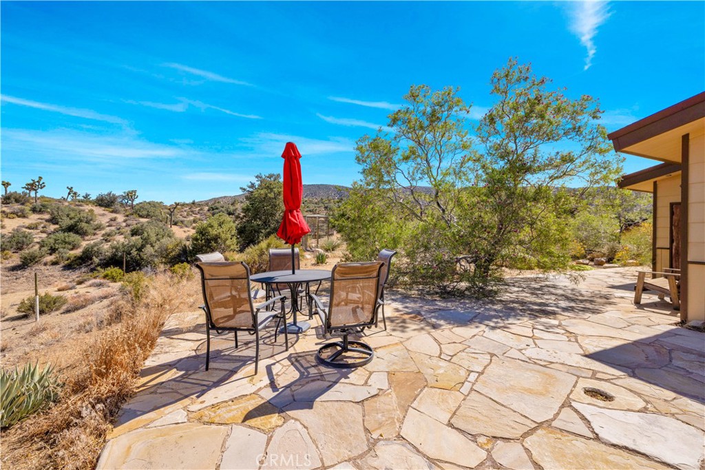 48620 Madison Rd, Pioneertown, CA 92268