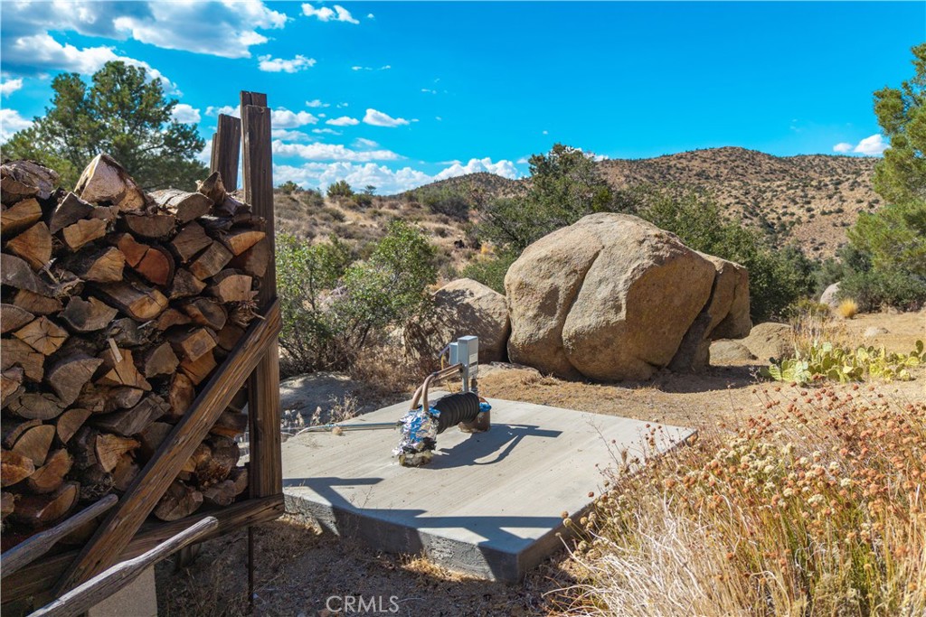 48620 Madison Rd, Pioneertown, CA 92268