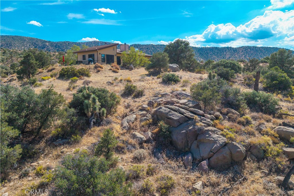 48620 Madison Rd, Pioneertown, CA 92268