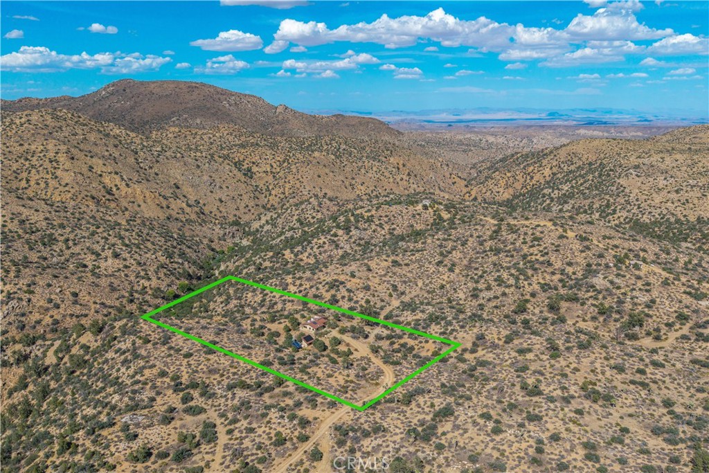 48620 Madison Rd, Pioneertown, CA 92268