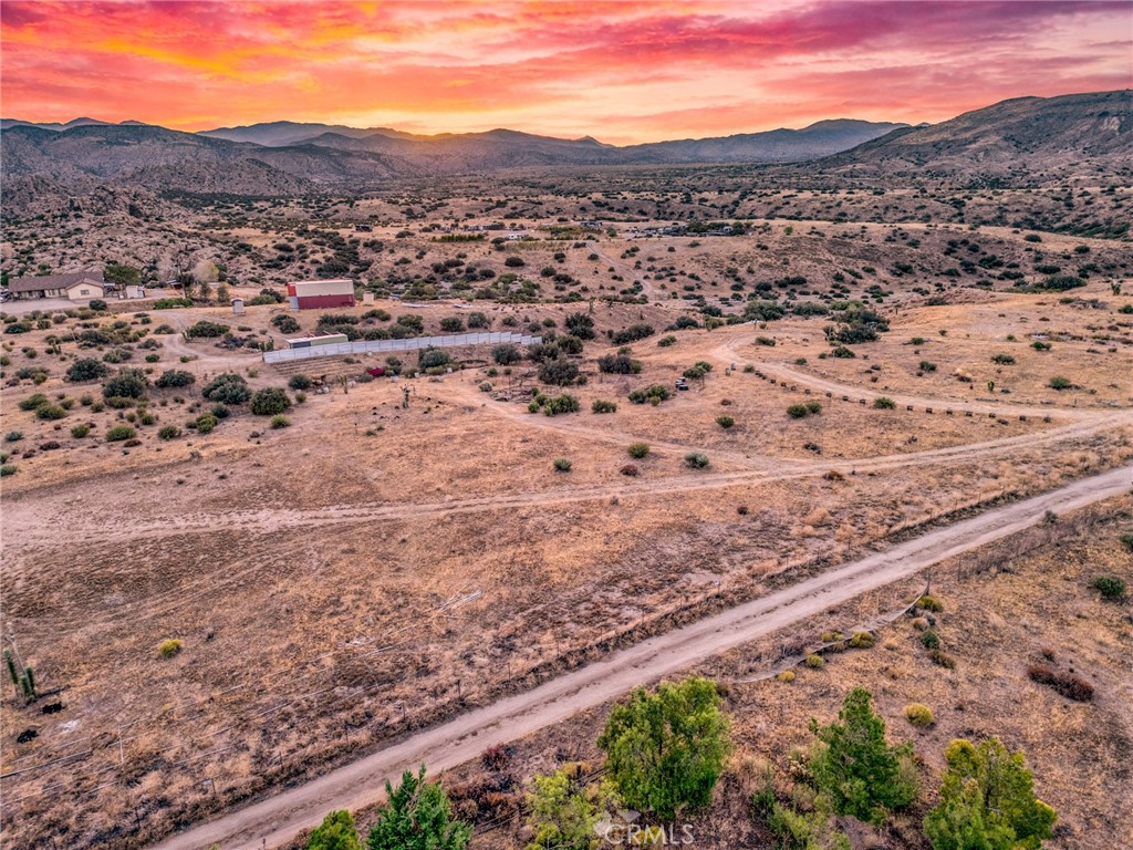 5430 Red Ryder Rd, Pioneertown, CA 92268