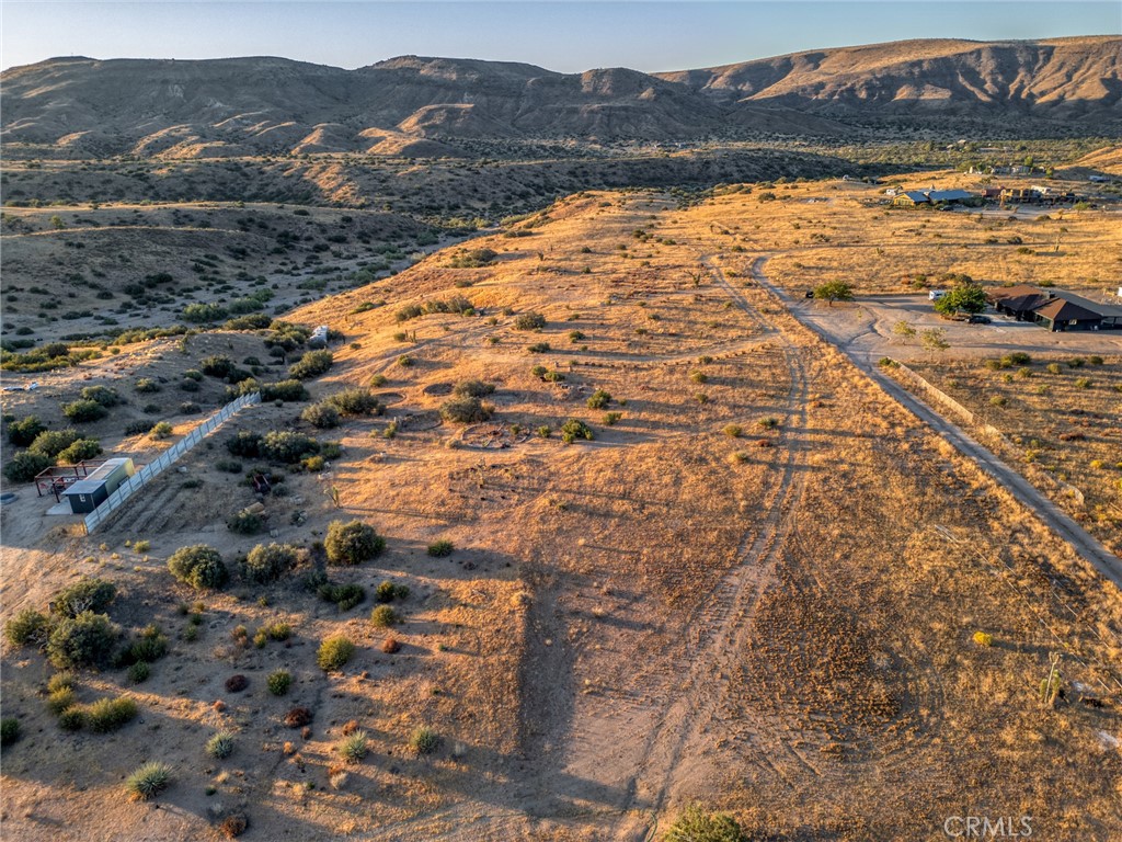 5430 Red Ryder Rd, Pioneertown, CA 92268