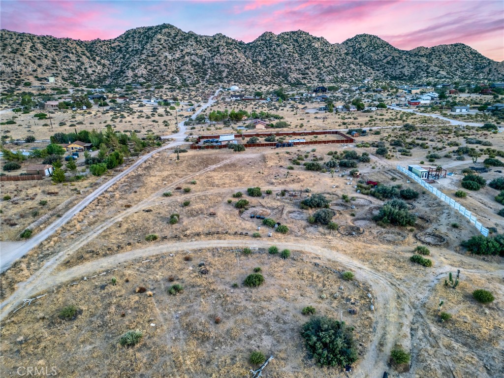 5430 Red Ryder Rd, Pioneertown, CA 92268