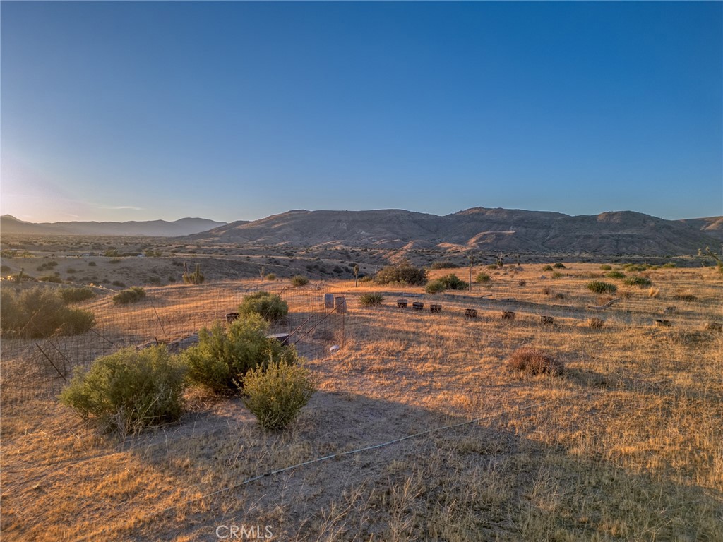 5430 Red Ryder Rd, Pioneertown, CA 92268
