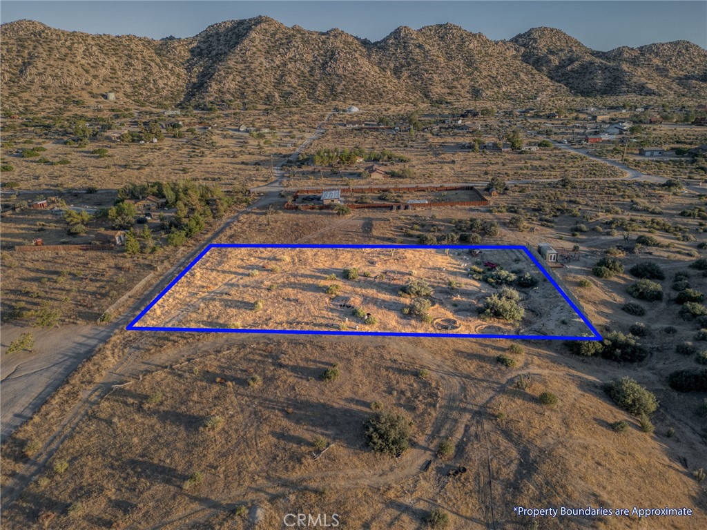 5430 Red Ryder Rd, Pioneertown, CA 92268