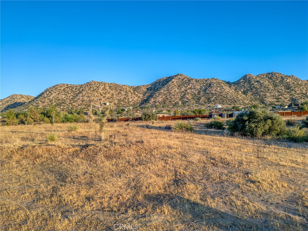 5430 Red Ryder Rd, Pioneertown, CA 92268