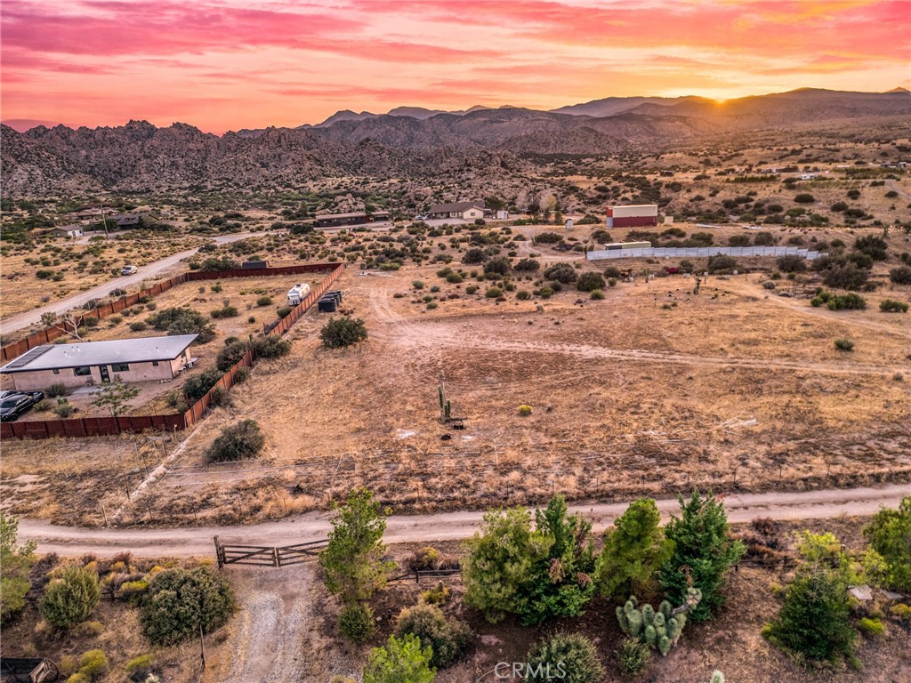 5450 Red Ryder Rd, Pioneertown, CA 92268