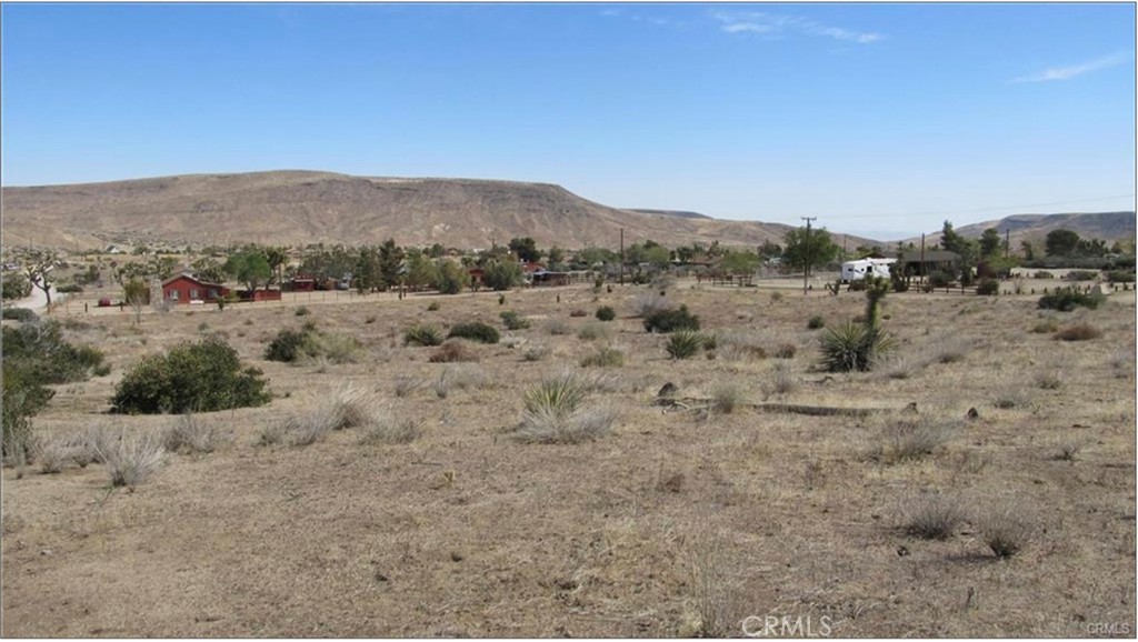 5565 Minna Gombell, Pioneertown, CA 92268