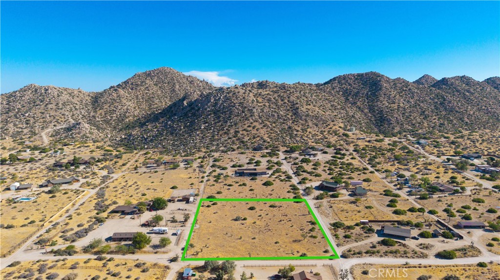 5525 Minna Gombell Ln, Pioneertown, CA 92268