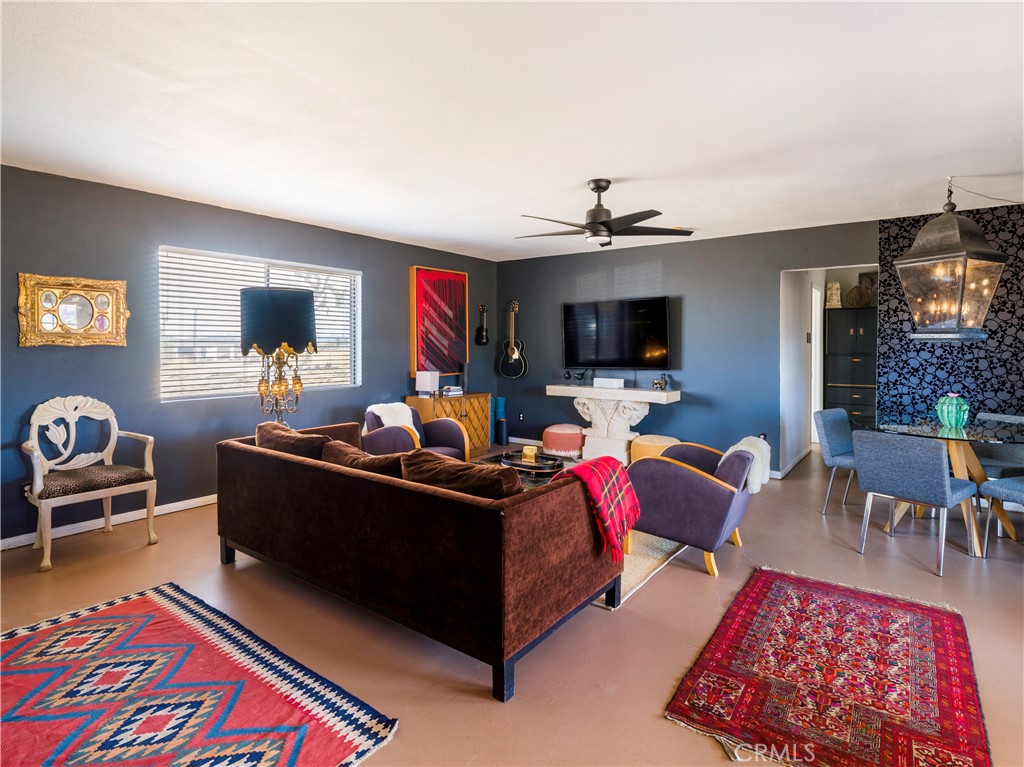 5120 Tom Mix Rd, Pioneertown, CA 92268