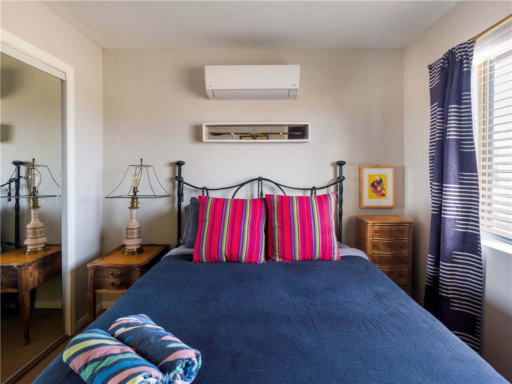 5120 Tom Mix Rd, Pioneertown, CA 92268