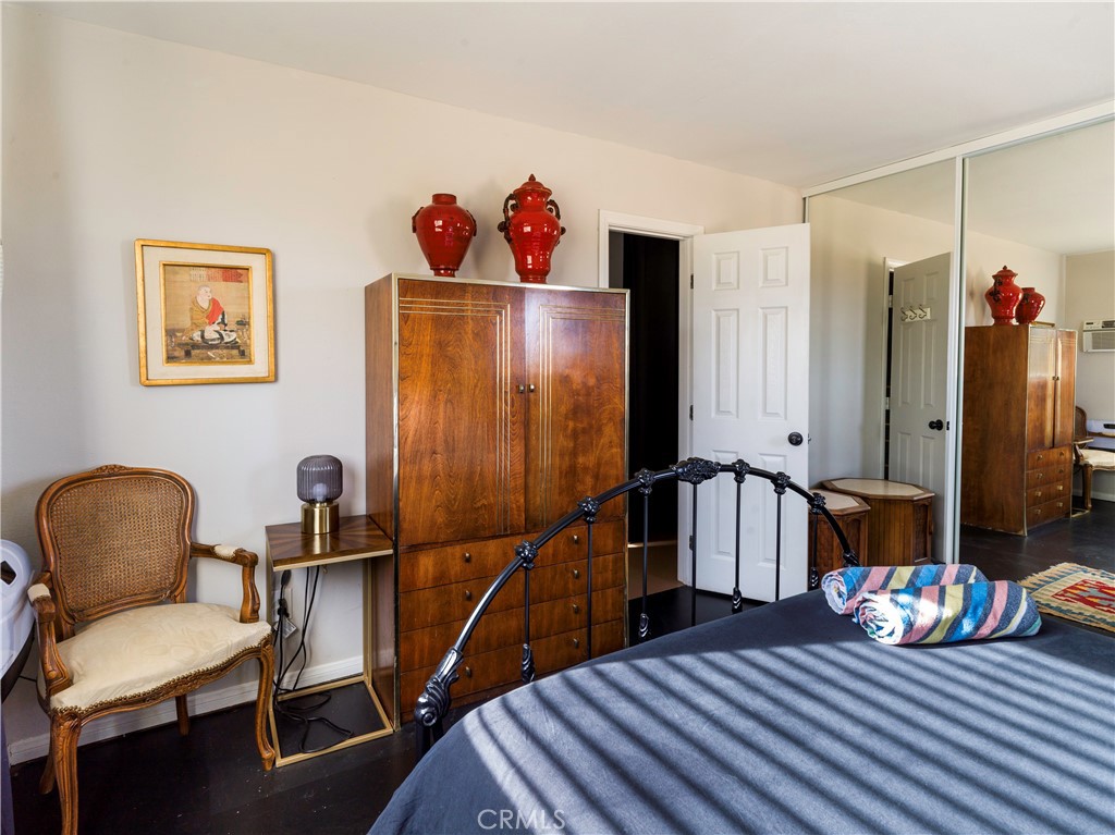 5120 Tom Mix Rd, Pioneertown, CA 92268