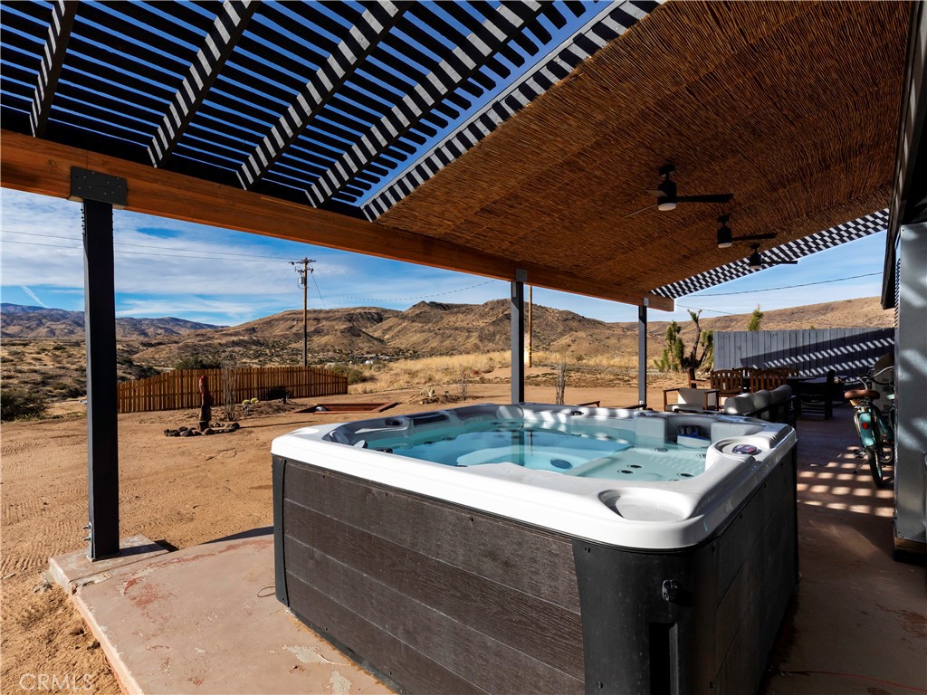 5120 Tom Mix Rd, Pioneertown, CA 92268