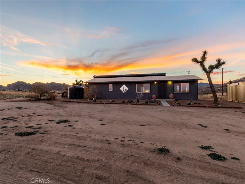 5120 Tom Mix Rd, Pioneertown, CA 92268