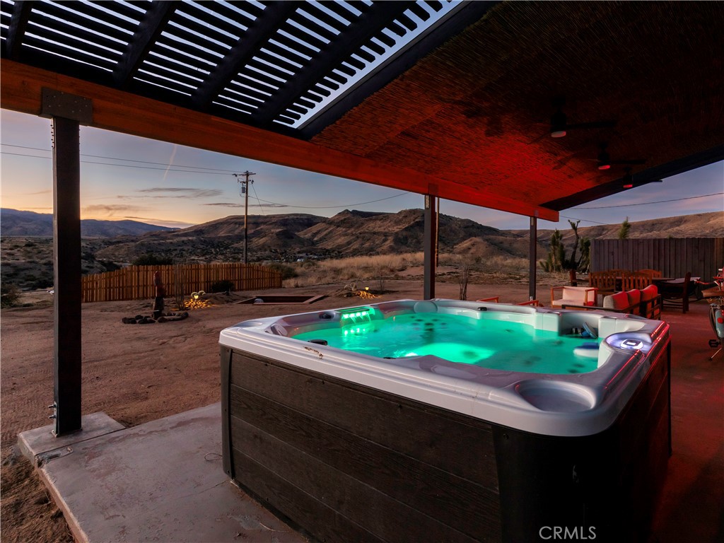 5120 Tom Mix Rd, Pioneertown, CA 92268