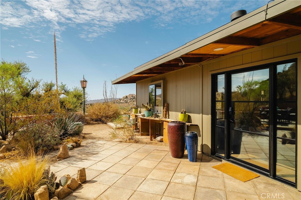51222 Gamma Gulch Rd, Pioneertown, CA 92268