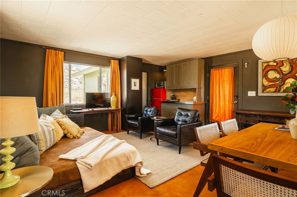 51222 Gamma Gulch Rd, Pioneertown, CA 92268