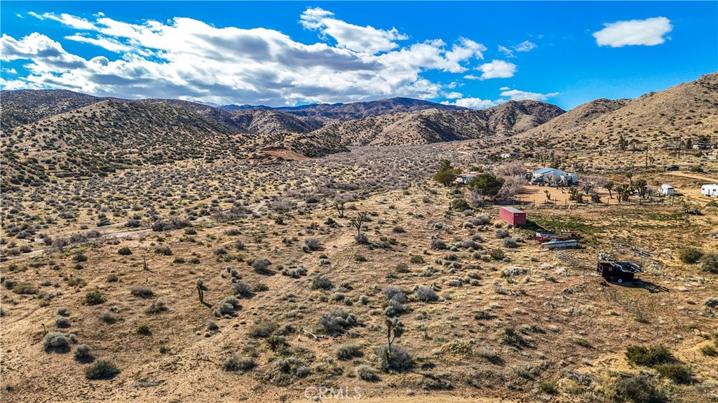 1234 Bisbee Rd, Pioneertown, CA 92268