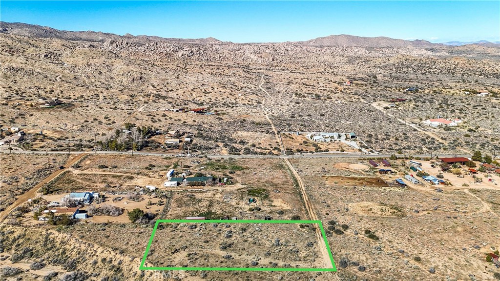1234 Bisbee Rd, Pioneertown, CA 92268