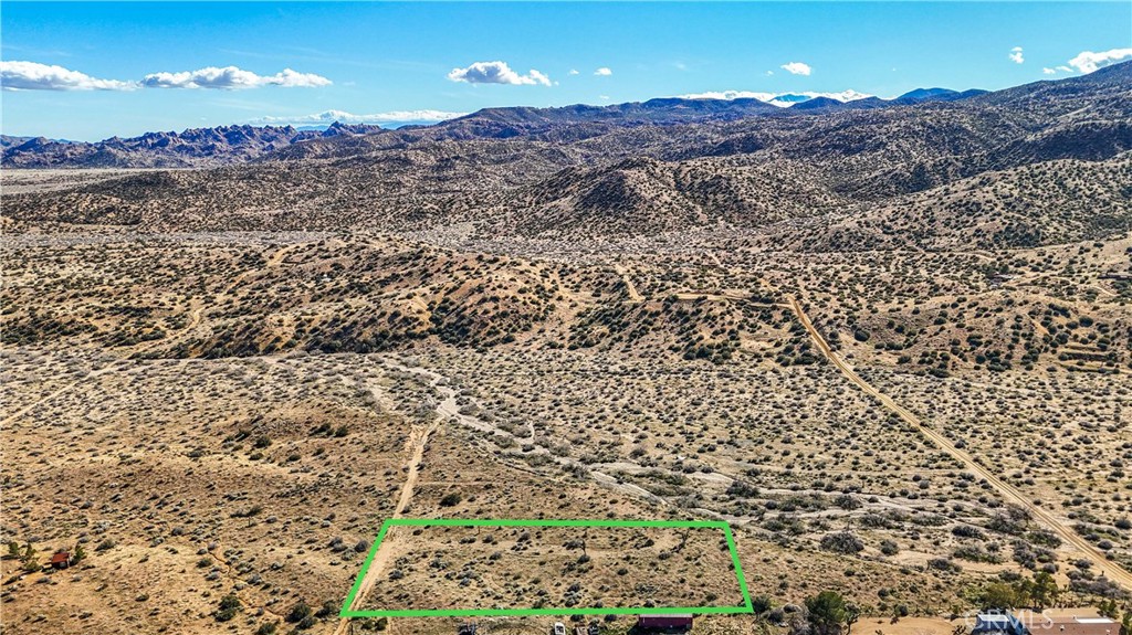 1234 Bisbee Rd, Pioneertown, CA 92268