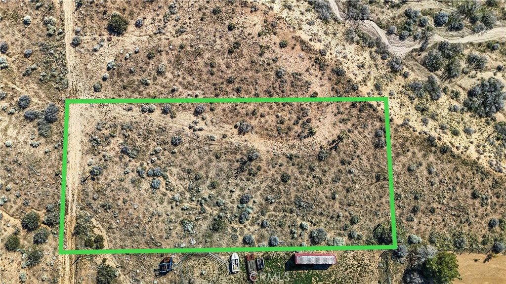 1234 Bisbee Rd, Pioneertown, CA 92268
