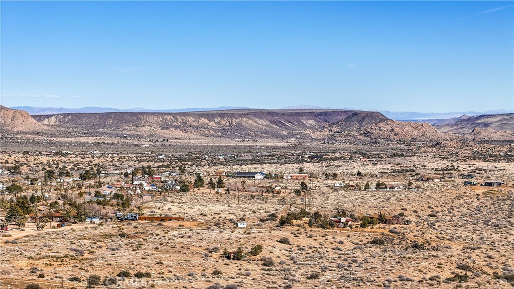 1234 Bisbee Rd, Pioneertown, CA 92268