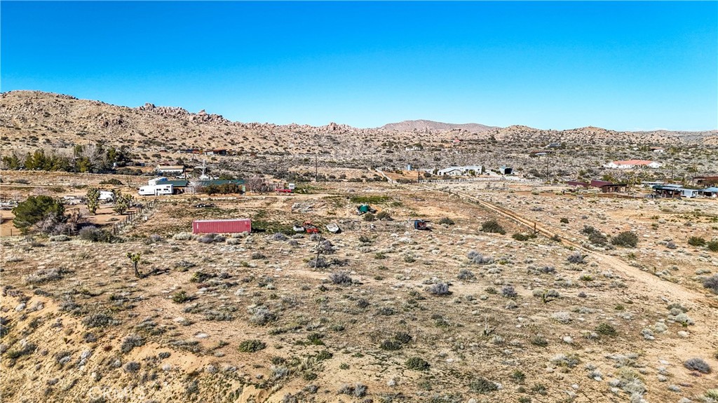 1234 Bisbee Rd, Pioneertown, CA 92268