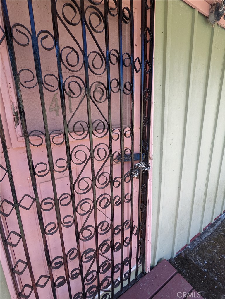 4175 Ferrand Rd, Lucerne, CA 95458