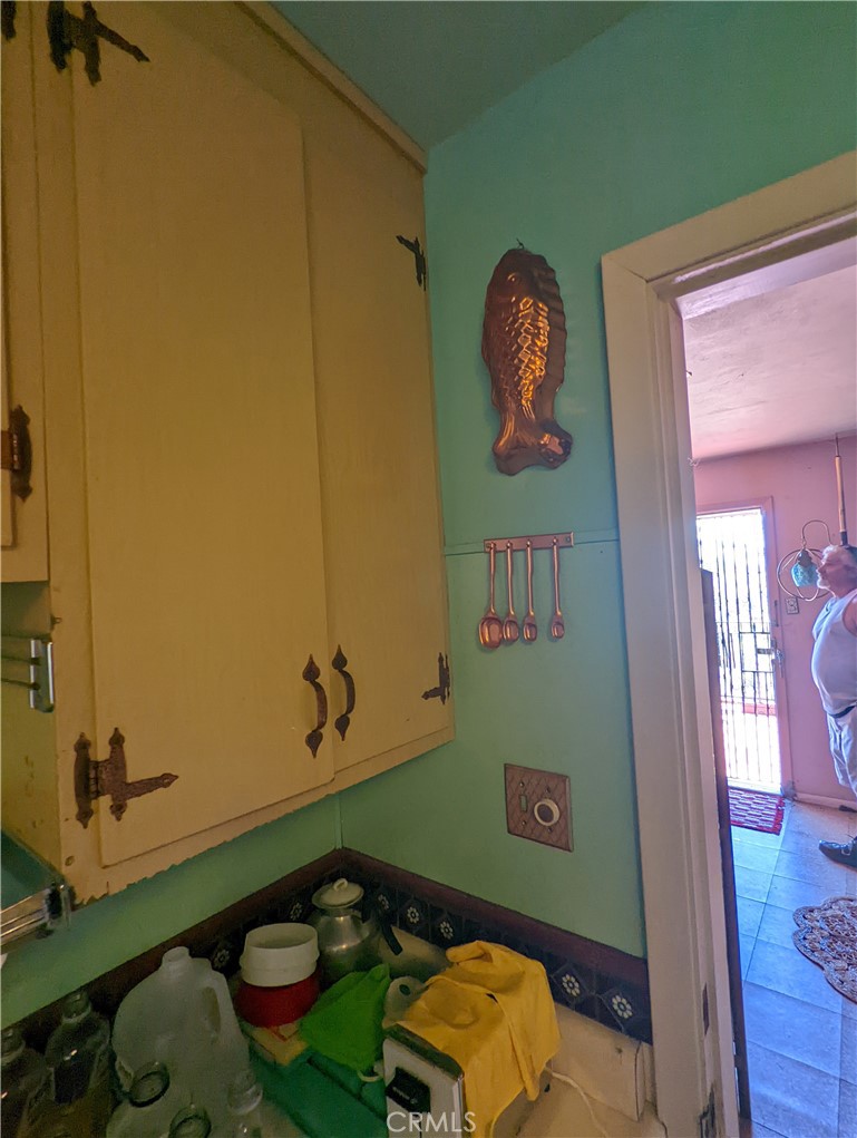 4175 Ferrand Rd, Lucerne, CA 95458