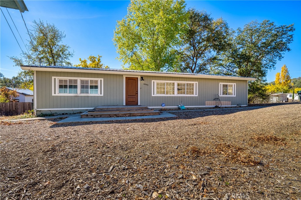 6099 Roland Dr, Lucerne, CA 95458