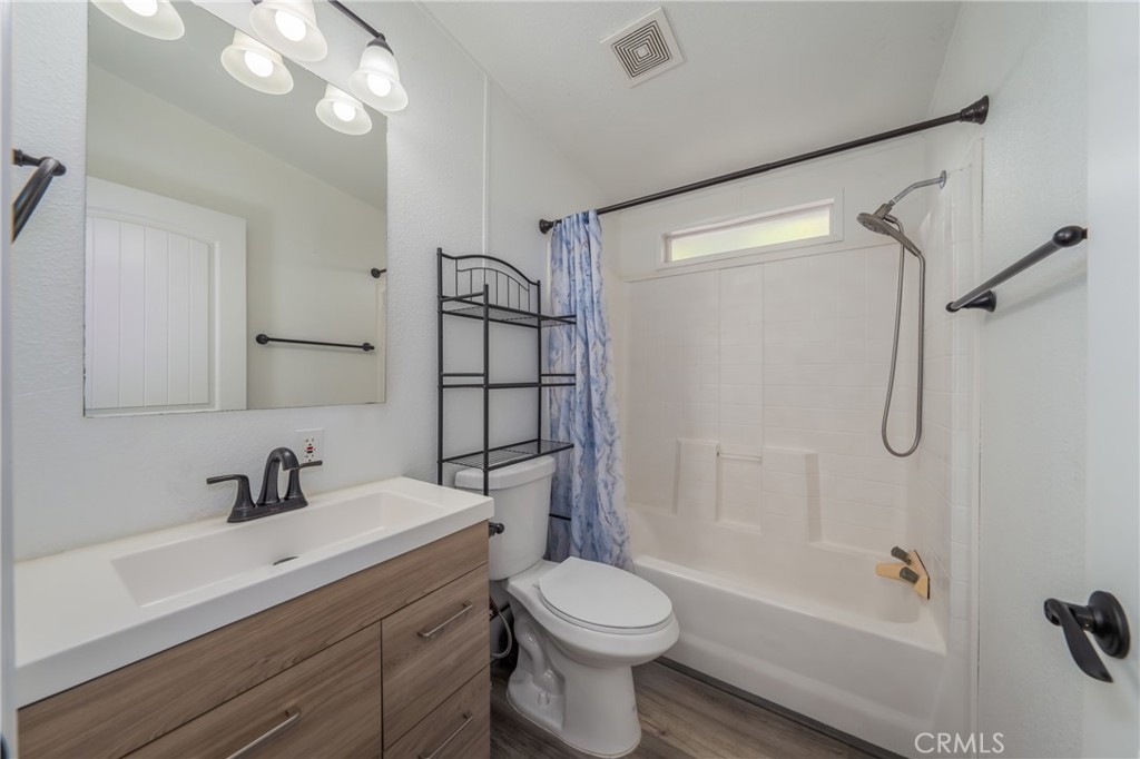 6099 Roland Dr, Lucerne, CA 95458