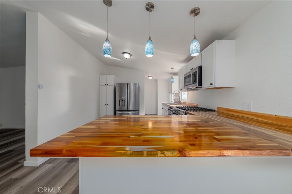 6099 Roland Dr, Lucerne, CA 95458