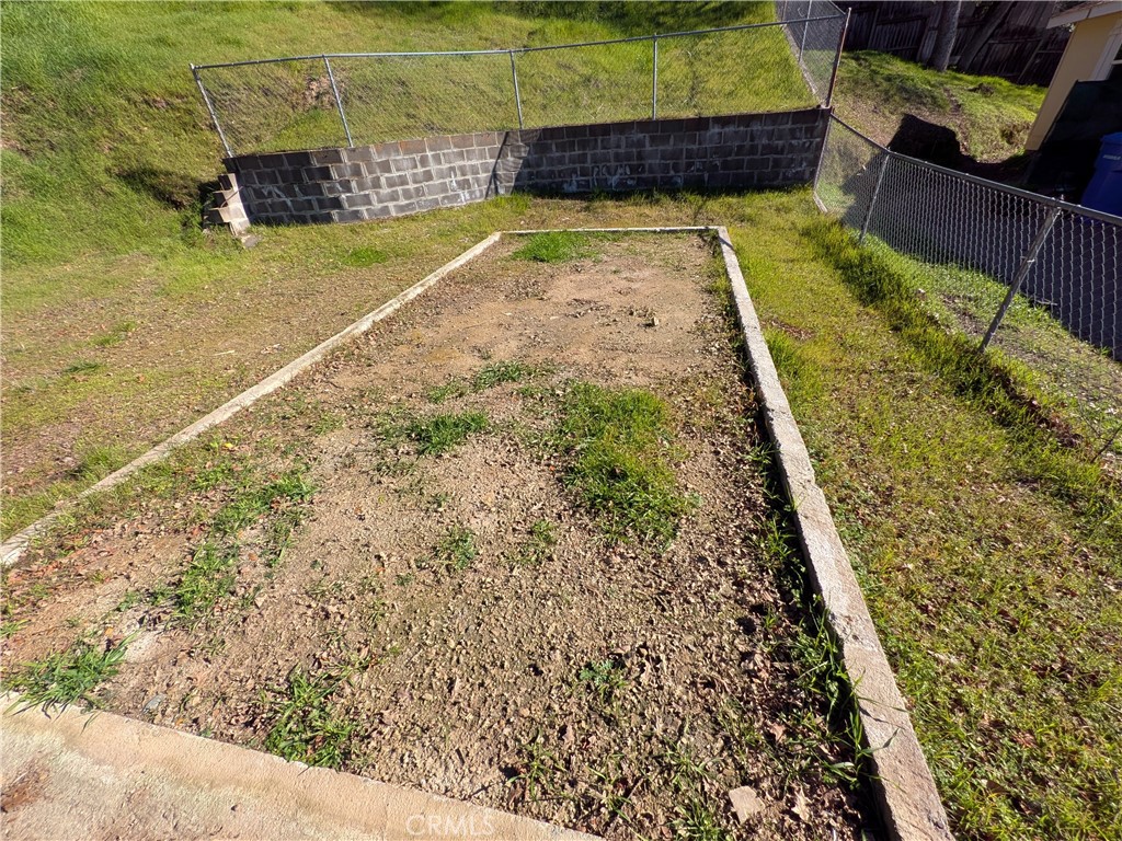 5857 Roland Dr, Lucerne, CA 95458