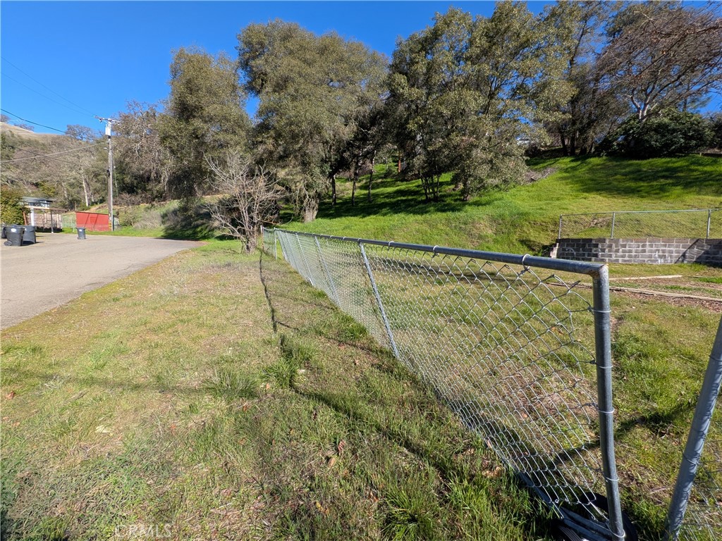 5857 Roland Dr, Lucerne, CA 95458