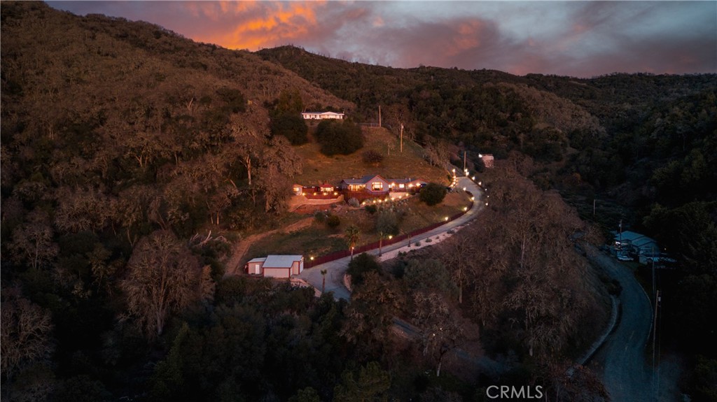 7047 Panoramic Dr, Lucerne, CA 95458